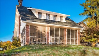 447 Sunkel Ave, Zanesville, OH 43701
