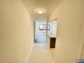 770 Anderson Ave Unit 9, Cliffside Park, NJ 07010