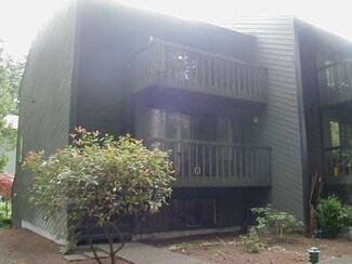 758 N 161st Place, Shoreline, WA 98133