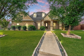 109 Abbey Rd, Waxahachie, TX 75165