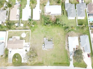 10121 Georgia St, Bonita Springs, FL 34135