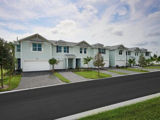 423 Salisbury Cir, Fort Pierce, FL 34982