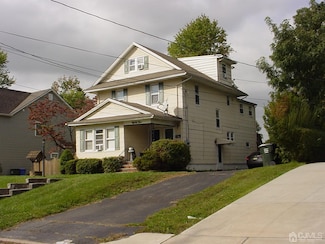 85 Summit Ave, Fords, NJ 08863