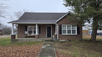 201 Walton Ave, Lafayette, TN 37083