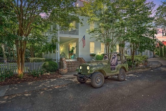 107 Bennett St, Mount Pleasant, SC 29464