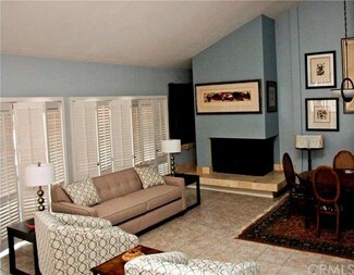 4015 N Virginia Rd Unit 11, Long Beach, CA 90807