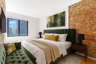 210 E 21st St Unit 6B, New York, NY 10010