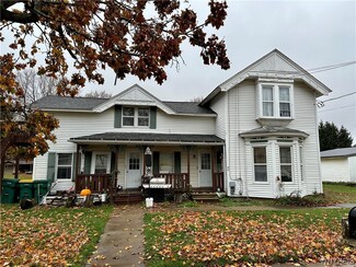 21 East St, Gainesville, NY 14066
