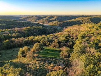 000 Highway 18, Prairie Du Chien, WI 53821