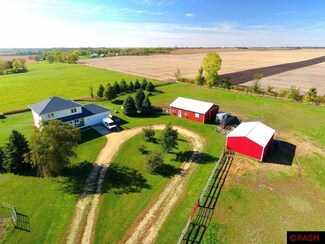 40306 State Highway 22, Saint Peter, MN 56082