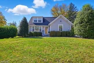 7 Hinckle Ave, Ewing, NJ 08628