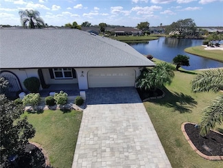 1506 Bentwood Dr, Sun City Center, FL 33573