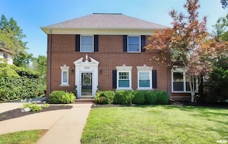 1330 29th St, Moline, IL 61265