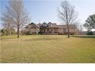 4232 Garden Ln, Cheney, KS 67025
