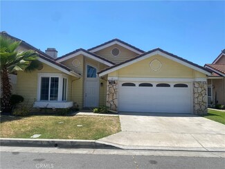 1032 W Rainbow Falls Way, Orange, CA 92865