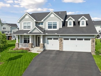 7154 Alphabet St, Chanhassen, MN 55317