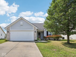 2725 Winding Creek Ln, Greenfield, IN 46140