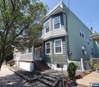 297 Chestnut St Unit 2, Kearny, NJ 07032