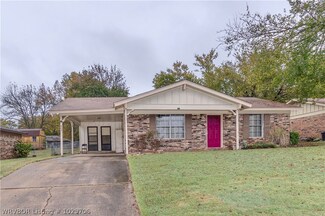 602 K St, Barling, AR 72923
