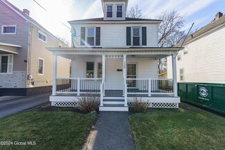 150 Clayton Rd, Schenectady, NY 12304