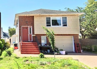 233 Grand Ave, West Hempstead, NY 11552