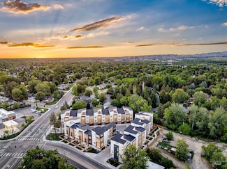2032 S Mackinnon Ln, Boise, ID 83706