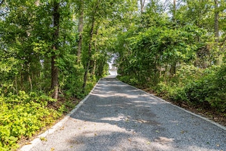4510 Peconic Bay Blvd, Laurel, NY 11948