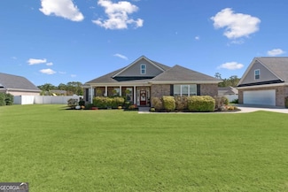 121 Stadium Dr, Guyton, GA 31312