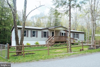 3283 Foxtown Rd, Accident, MD 21520