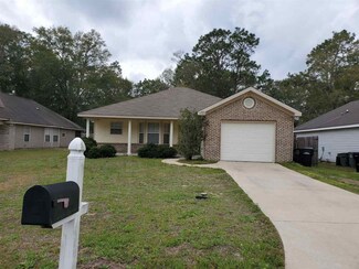 4588 Deslin Dr, Tallahassee, FL 32305