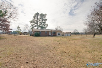 25964 Thach Rd, Athens, AL 35613