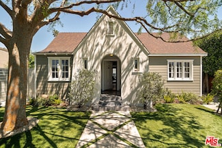 740 N Sierra Bonita Ave, Los Angeles, CA 90046