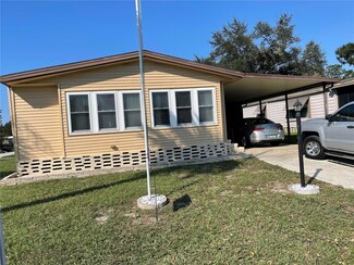 446 Village Cir SW, Winter Haven, FL 33880