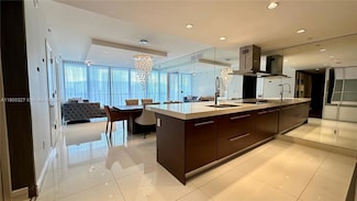 495 Brickell Ave Unit 4403, Miami, FL 33131