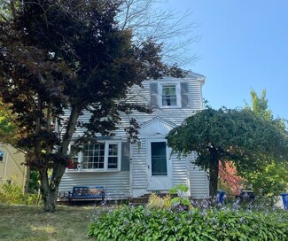 1547 Liberty St, Braintree, MA 02184