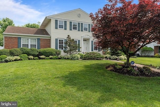 704 Waterford Dr, Cinnaminson, NJ 08077
