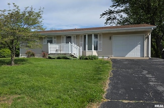 3141 Center Dr, Quincy, IL 62305