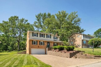 17 Rosemary Ln, South Park, PA 15129