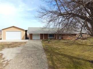 100 S Cherry St, Clearmont, MO 64431