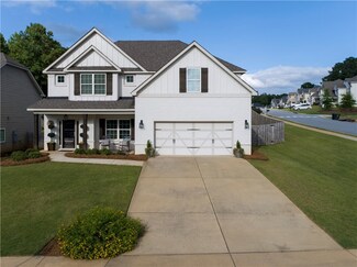 902 Dunkirk Cir, Auburn, AL 36832