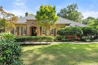 611 Van Ave, Daphne, AL 36526
