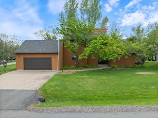 1000 Chapel St, Marshfield, WI 54449