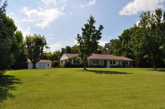111 Sunset Blvd, Georgetown, OH 45121