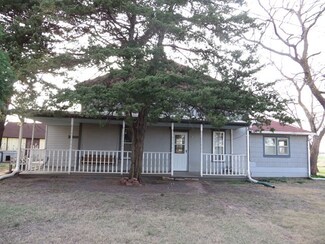 627 W 130th Ave N, Conway Springs, KS 67031