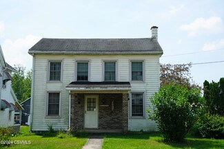 1283 White Hall Rd, Turbotville, PA 17772