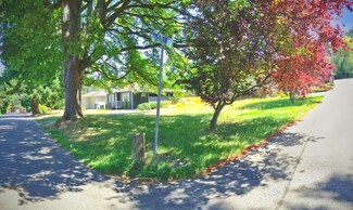 5834 110th Ave NE, Kirkland, WA 98033