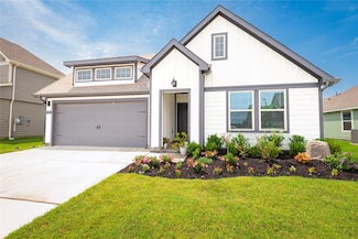723 Primrose Ln, Pilot Point, TX 76258