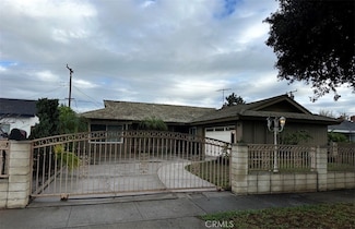 1801 W Harvard St, Santa Ana, CA 92704