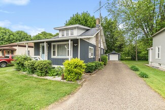 1016 S Constantine St, Three Rivers, MI 49093