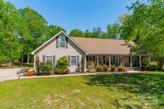 1374 Weatherby Dr, Salisbury, NC 28146